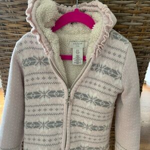 4T warm hooded sweater/jacket